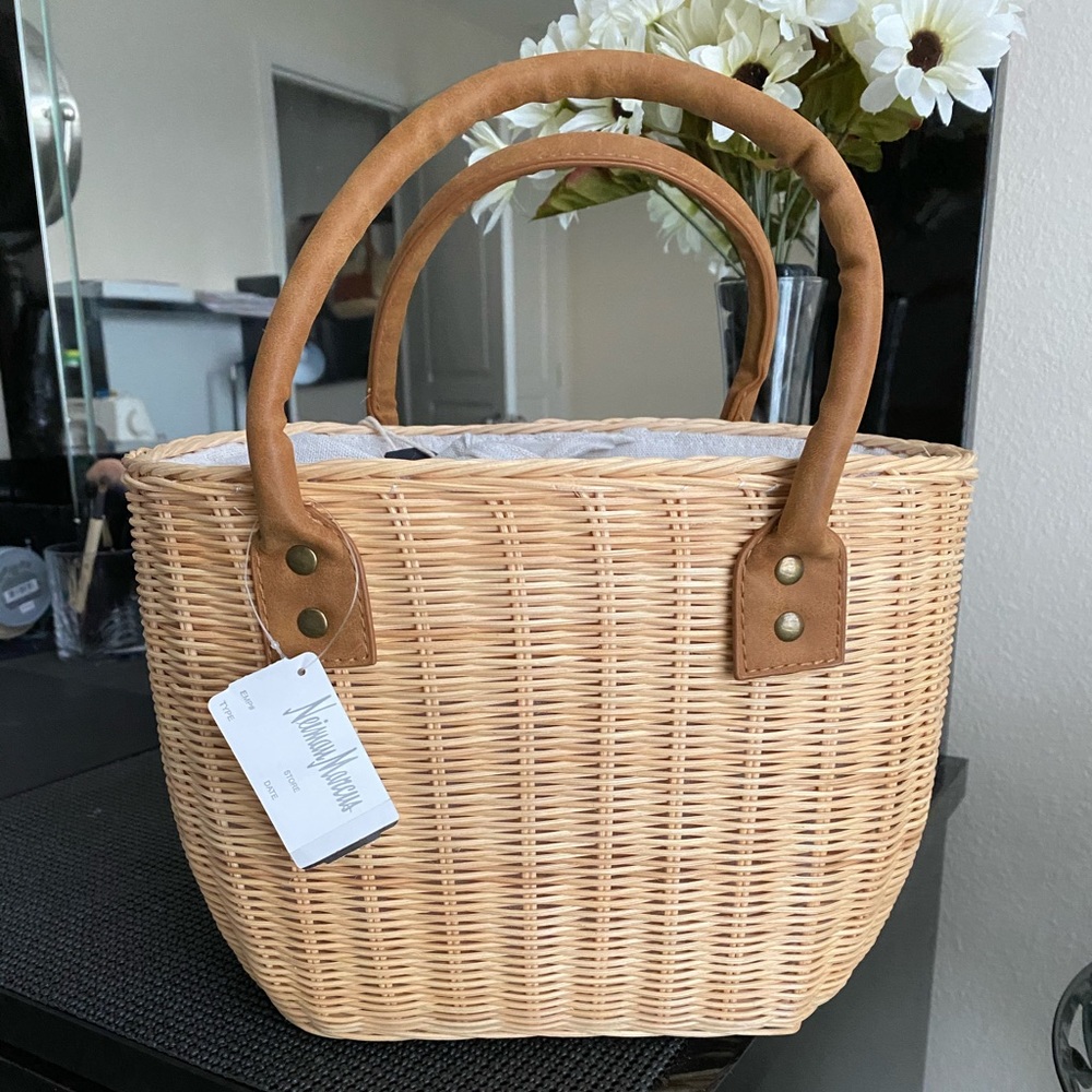 Hat Attack Straw Wicker Basket Bag